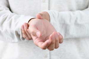 身体症状―手のしびれ・震え